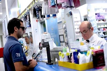 Ejecutivo ingresa indicaciones para regular precios de remedios que permitiría destrabar Ley de Fármacos II