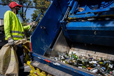 A pensar en la basura: la urgencia por reciclar, cambiar los contratos y evitar el colapso de vertederos