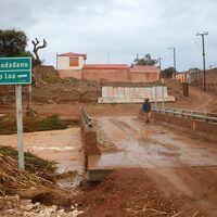 Onemi mantiene alerta roja para El Loa y Antofagasta: Lluvias se mantendrían hasta el miércoles