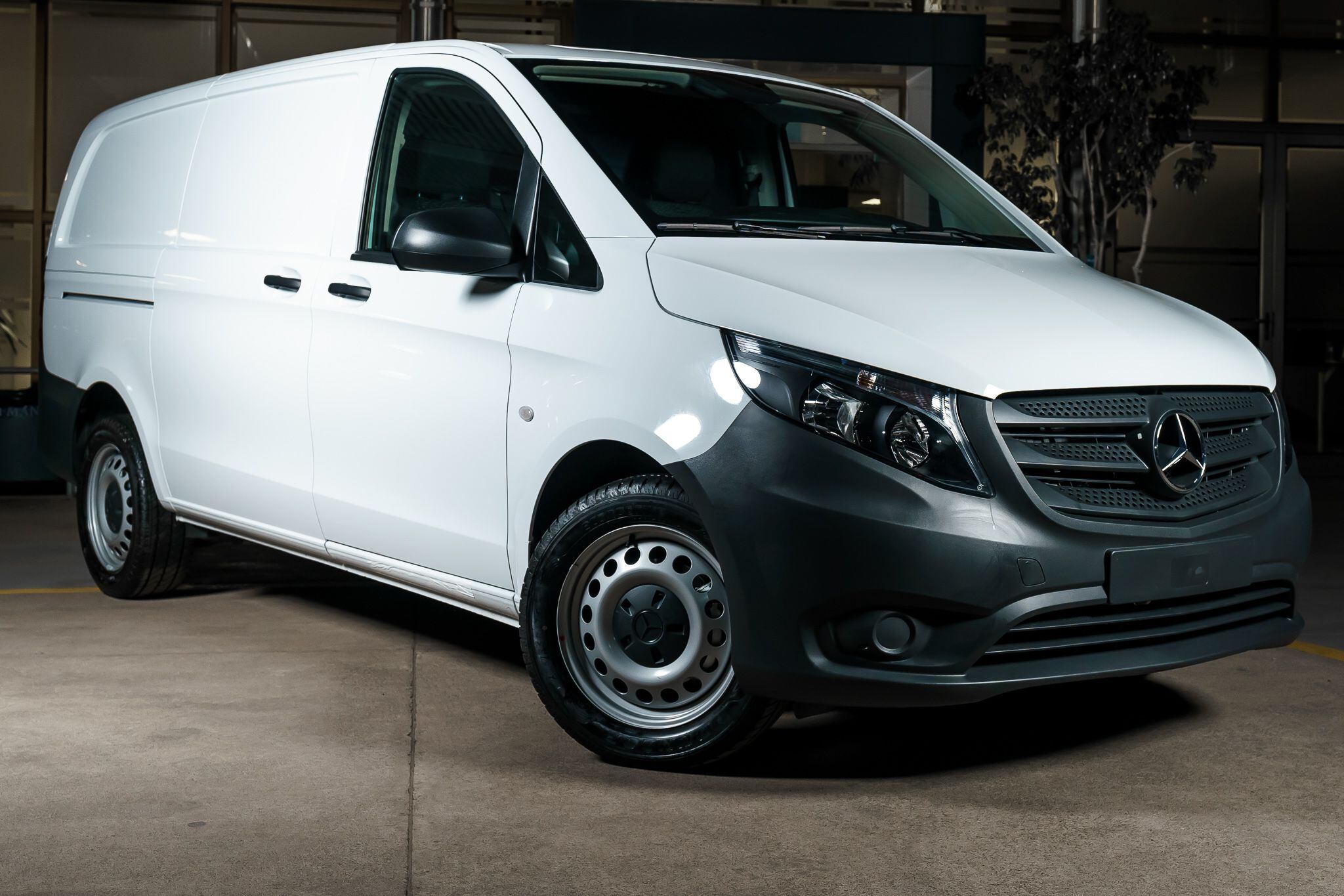 Mercedes-Benz Vito: llega con mayor potencia y seguridad - La Tercera