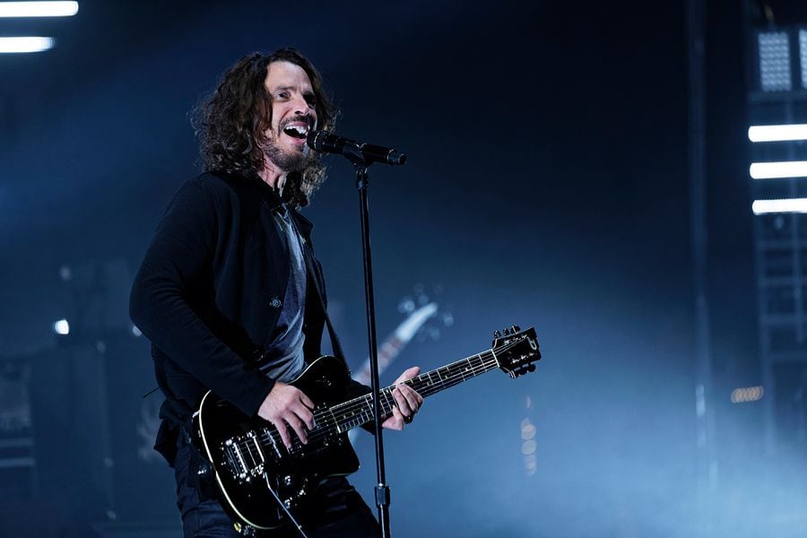 Chris-Cornell-Soundgarden-5-17-2017_Fox-Theatre-2017