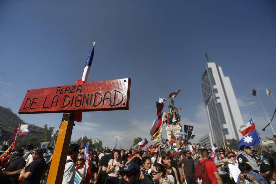 Nueva jornada de Manifestacion en Plaza Italia