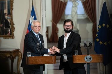 Josep Borrell, jefe de la diplomacia de la UE: “Si se recogen distintas expresiones políticas, Chile no tiene nada que temer de un nuevo marco constitucional”