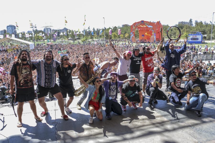 todos son santaferia la fiesta popular que no distingue clases la todos son santaferia la fiesta popular que no distingue clases la