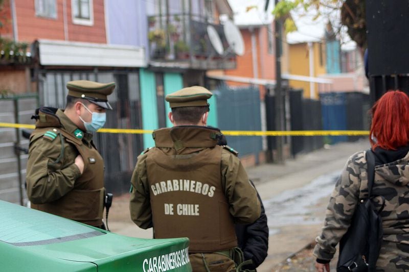 Una niña de 13 años de edad falleció tras ser baleada en Chillán durante la madrugada.