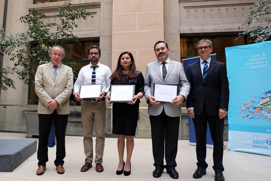 Cierre curso Ciudad de las Oportunidades Mejores alumnos