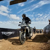 Inauguran primera pista exclusiva para motos bigtrail en Chile