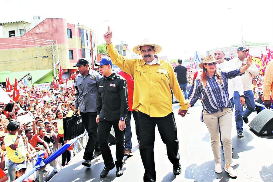 Venezuela's President Nicolas Maduro greets (41679083)