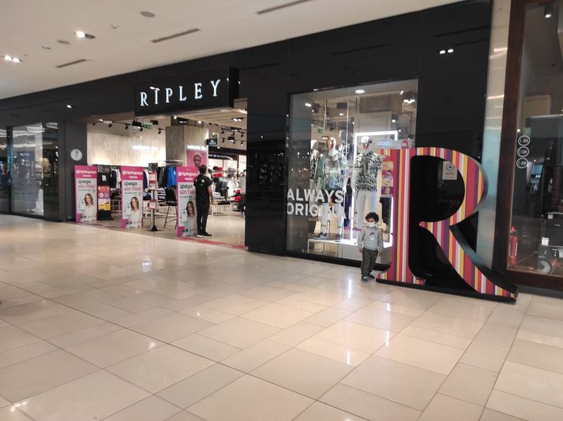 Ripley estima en cerca de $2.000 millones utilidad por la venta de participación en centros comerciales Mall Plaza