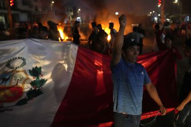 Perú suma 67 fallecidos en protestas con la muerte de manifestante herido por la policía en Cusco