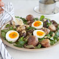 Dos contundentes ensaladas con aderezos increíbles