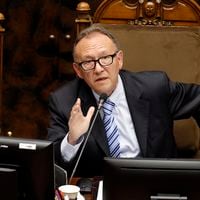 García Ruminot llama a “terminar con esos absurdos” de no poder aplicar la ley antiterrorista