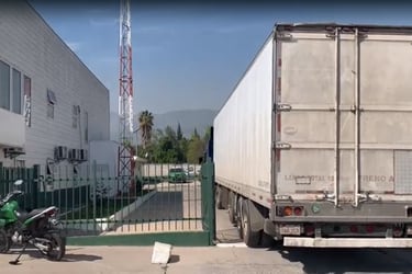 Carabineros recupera camión con $ 200 millones en carne robado en Quilicura: 9 detenidos