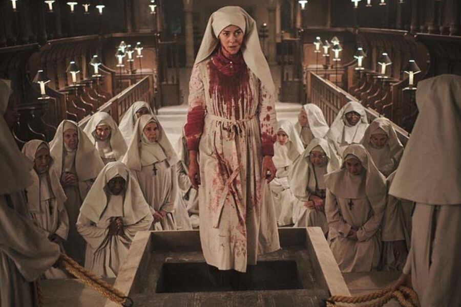 El tráiler presenta al terror religioso de la película Consecration - La Tercera