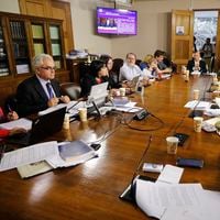 Diputados ingresan más de 200 indicaciones al acuerdo constituyente