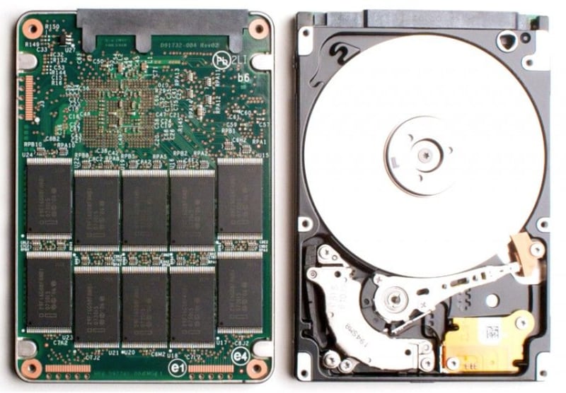 naranja evidencia Esencialmente Qué es un disco duro sólido (SSD): características, diferencias y precios -  La Tercera