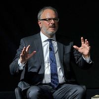 Bernardo Larraín: “Empresas globales, serias y responsables no dejan caer un país porque están pasando un par de años malos”