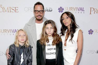 rs_1024x759-170518100608-1024--chris-cornell-family--rip-2017