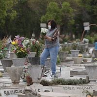 Día de Todos los Santos: revisa los horarios de los cementerios para este miércoles 1 de noviembre