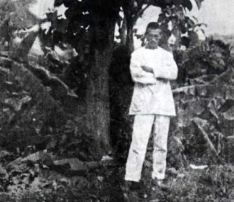 Ultima foto conocida de Arthur Rimbaud, de su época de comerciante en Abisinia.