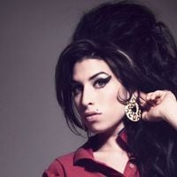 Amy Winehouse y Back to Black, la historia de un brutal y honesto disco de desamor con sabor retro