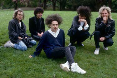 Rendez-Vous Avec Le Groupe New Wave "The Cure" A Londres