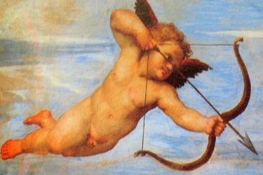 detalle pintura de Rafael, cupido disparando, en la Farnesina de roma