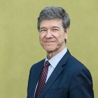 Jeffrey Sachs: “Necesitamos elevar nuestro comportamiento ético y el compromiso con el bien común”