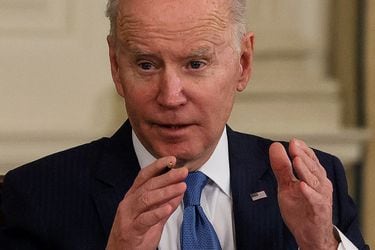 Presidente Biden pide a los ciudadanos estadounidenses que abandonen “inmediatamente” Ucrania