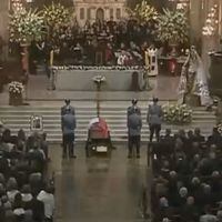 Restos del expresidente Piñera ya se encuentran en la Catedral y comienza misa fúnebre