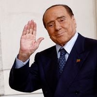 Silvio Berlusconi: así repartió su fortuna el fallecido magnate y ex primer ministro italiano 