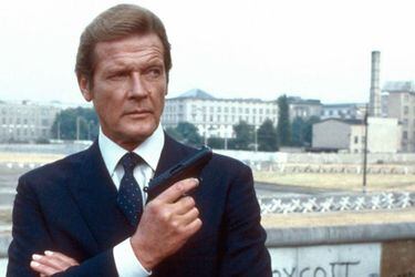 roger-moore-como-james-bond-1495546276756