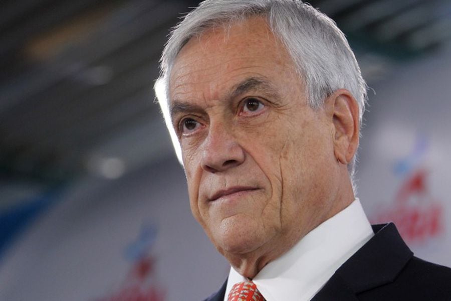 Precandidato presidencial Sebastian Piñera, se refiere a la administracion de su patrimonio