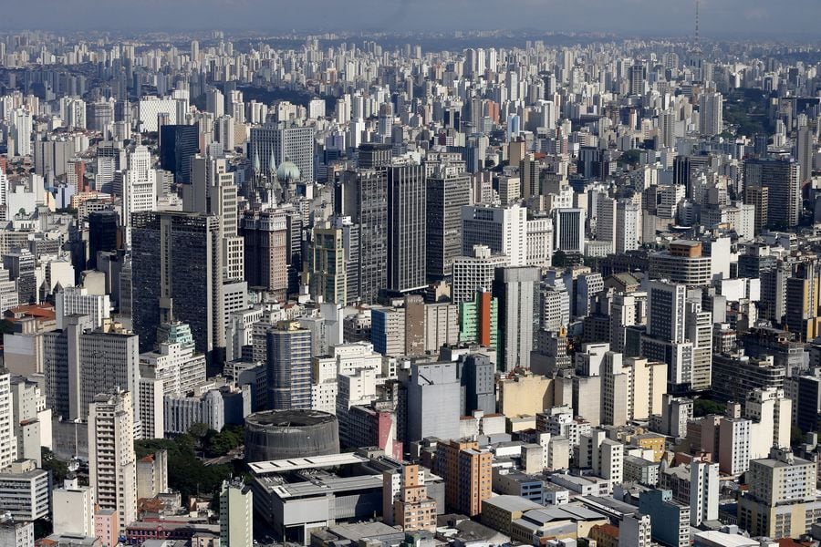 Inflación anual en Brasil cae a menor nivel en casi 3 años y aumentan apuestas a recorte de tasas