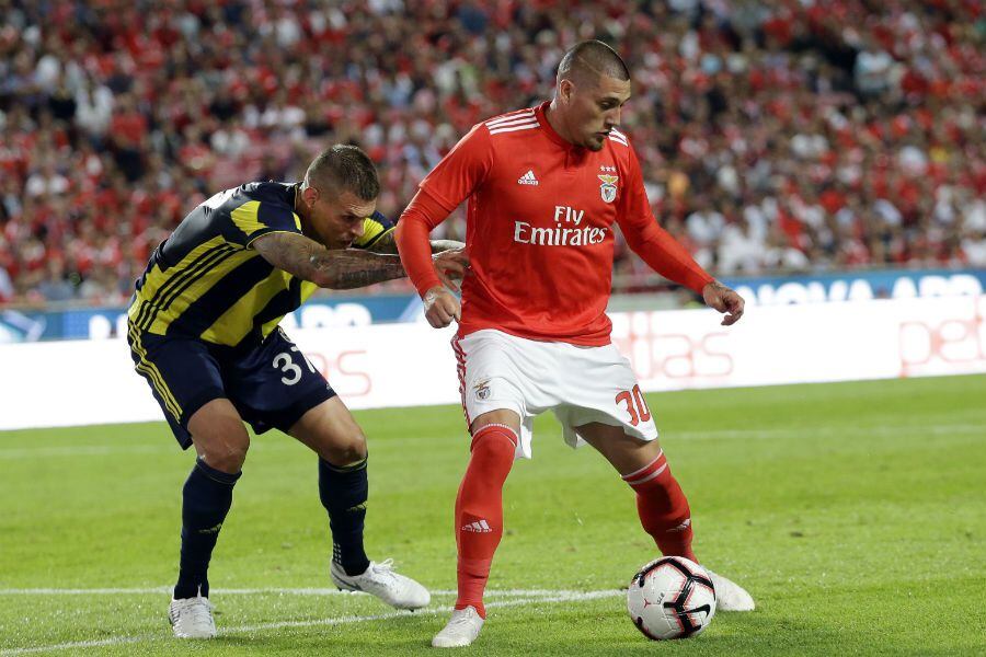 NICOLAS CASTILLO BENFICA