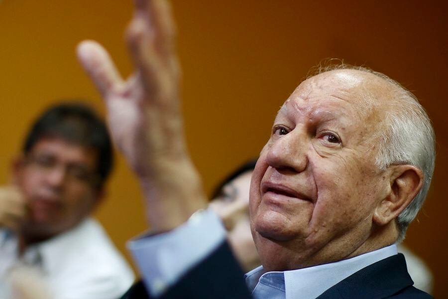 Ricardo Lagos se reune con dirigentes de la Confederación Nacional de la Pequeña Industria y Artesanal