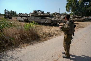 Fuerzas de Defensa de Israel ordenan a los militares que entren en “estado de emergencia”