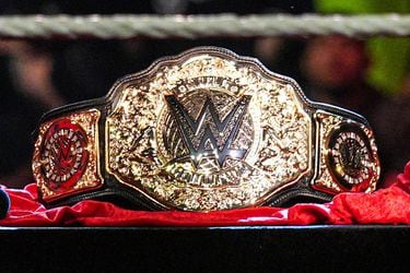 La WWE reveló a su nuevo título mundial