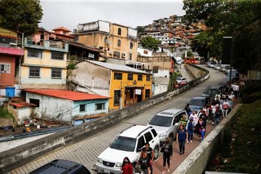 Todo vale en Caracas: La distorsión afea la imagen de Venezuela