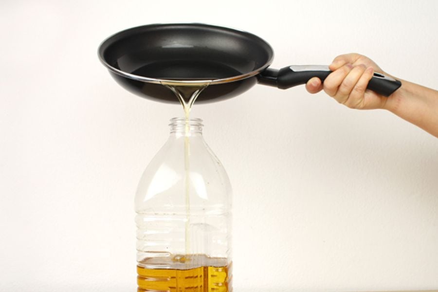 Cómo reciclar aceite vegetal de cocina usado