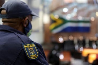 En confuso incidente mueren 21 jóvenes en un club nocturno de Johannesburgo