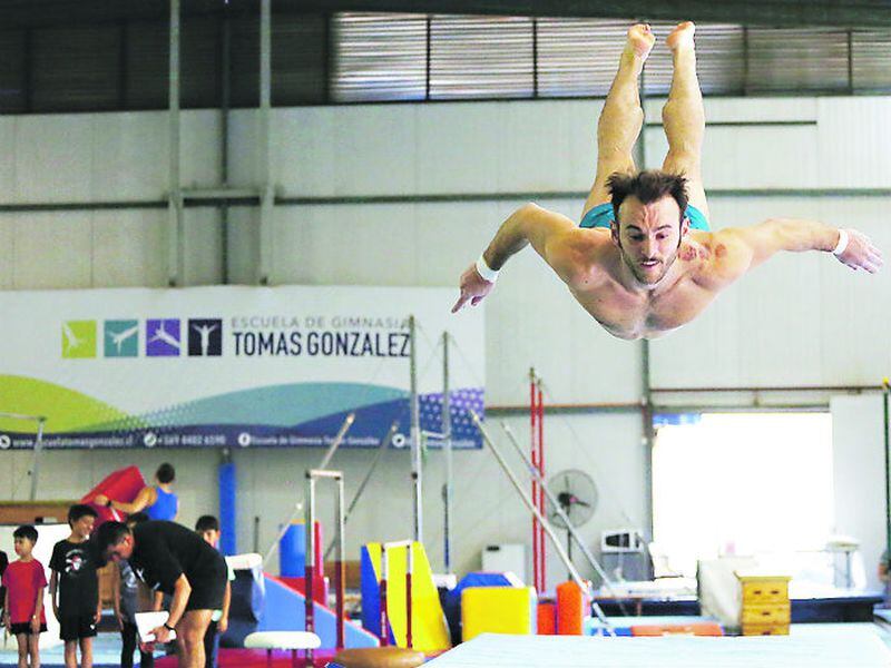 Tomás-González-1.jpg