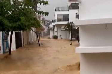Grecia registra intensas lluvias y meteorólogos prevén que caerían “más de 2 mil milímetros por metro cuadrado”