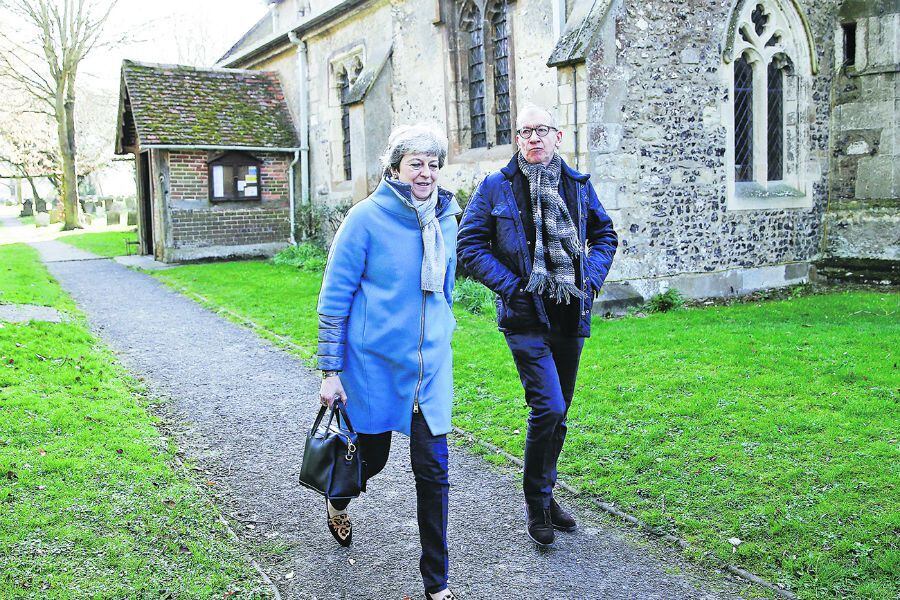 Britain's Prime Minister Theresa May leaves church near High Wycombe (45028344)