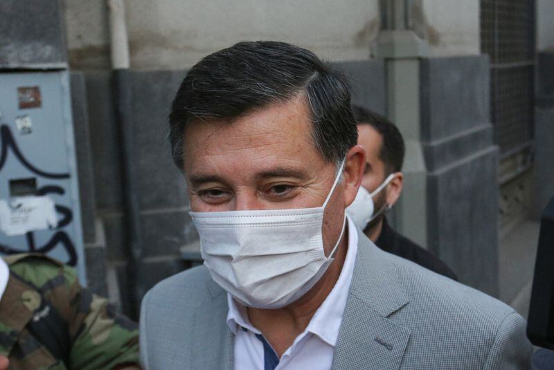 Ricardo Martínez llega a declarar en caso de fraude en el Ejército. Foto: Agencia Uno.