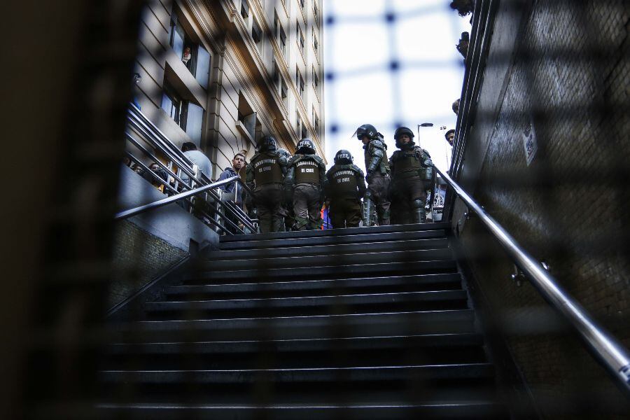 metro carabineros