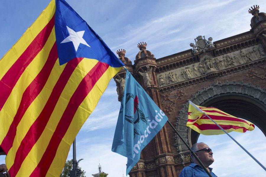 bandera cataluna si marcha