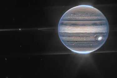 Júpiter como nunca se ha visto: James Webb muestra las auroras y las pequeñas lunas del planeta