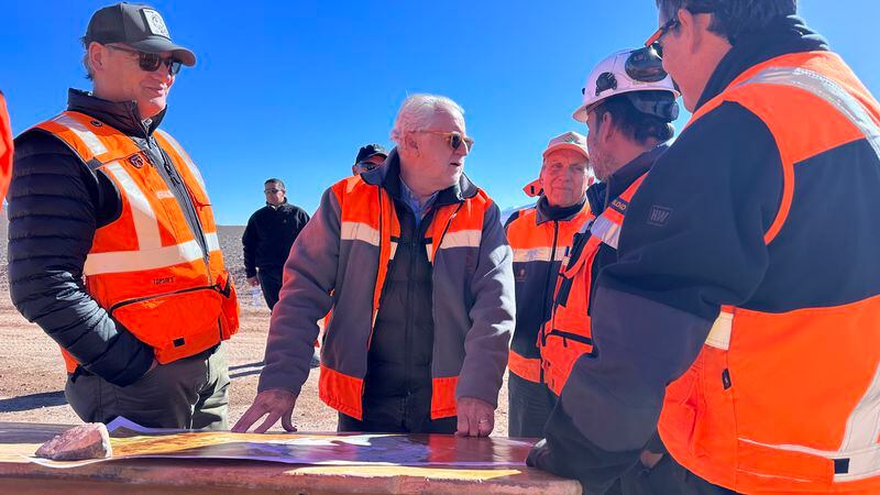 Codelco acuerda comprar en US$ 244 millones empresa dueña de proyecto de litio en el Salar de Maricunga