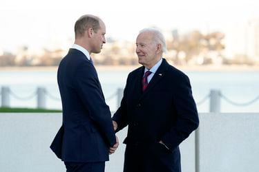 Príncipe Guillermo se reúne con Biden en Boston para hablar sobre cambio climático